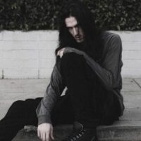 دانلود آهنگ Bones با نام White Boy Rick (DIEEZ & MANNONOV REMIX)